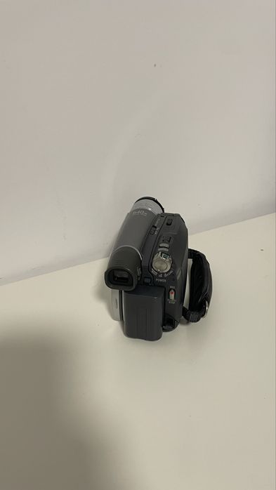 Vand camere video/foto vechi