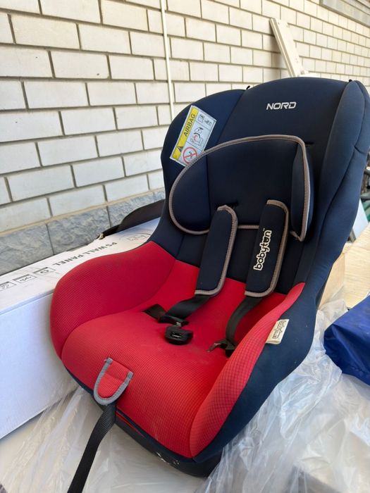 Продам детское кресло в авто