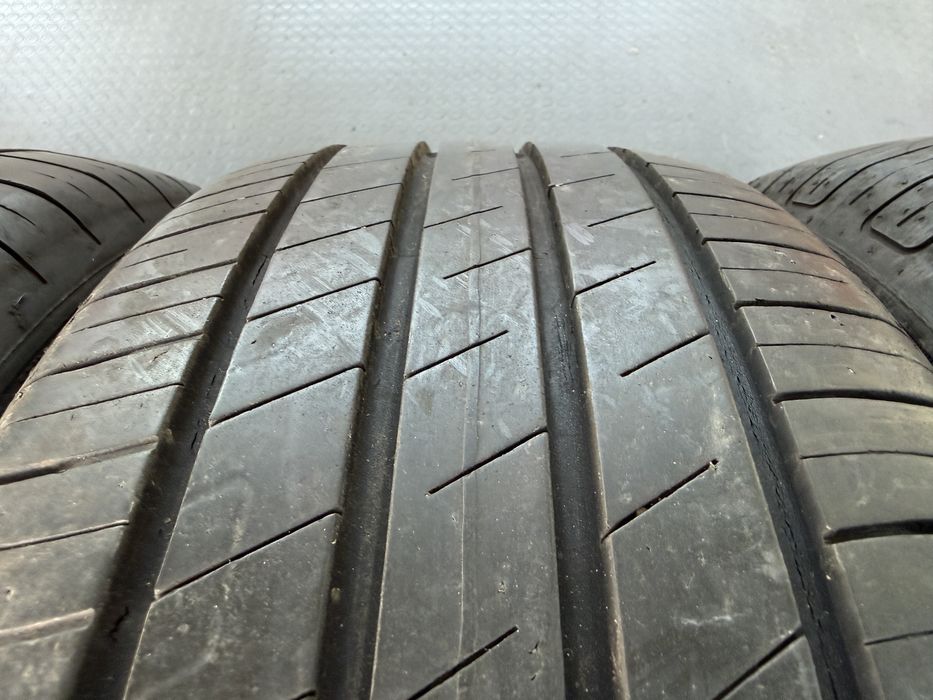 4бр. Летни Гуми С Борд 215/55R/17 -GOODYEAR- DOT:0620- 6.4мм.+5.5мм. *120€ за Комплект*
