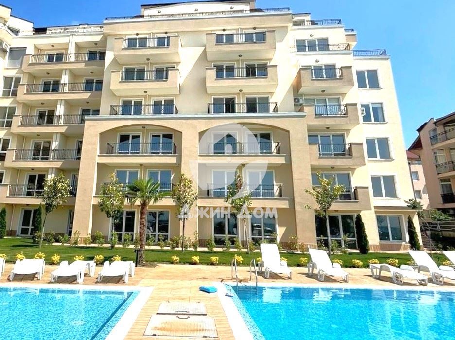 Продава се Тристаен апартамент в Свети Влас - 89 кв.м за 2529 €/кв.м - Снимка #11