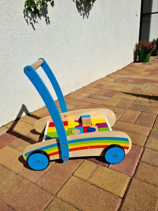 Cărucior premergator