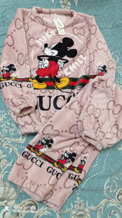 Плюшевый костюм новый 46-48 размер