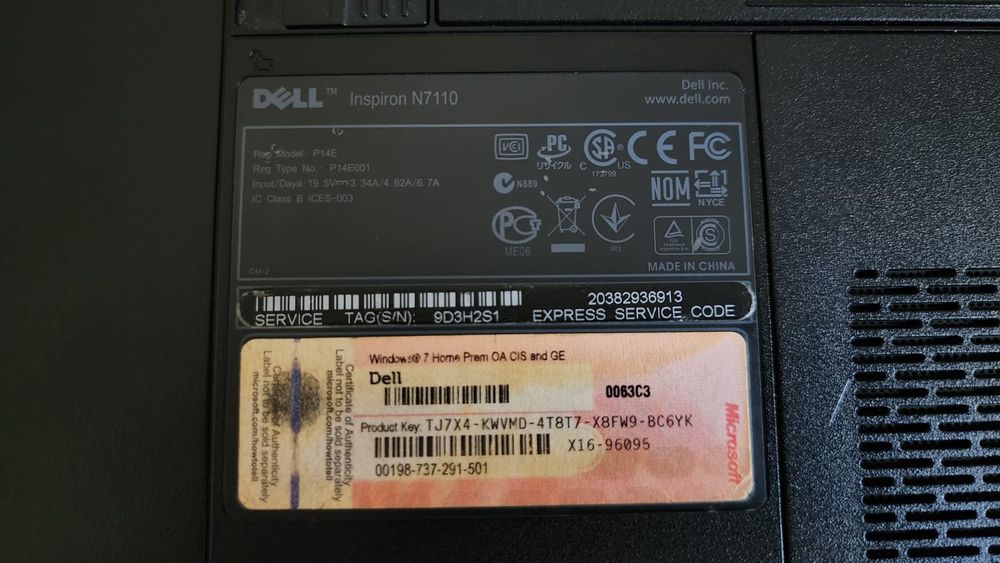 Отличный Ноутбук "DELL"