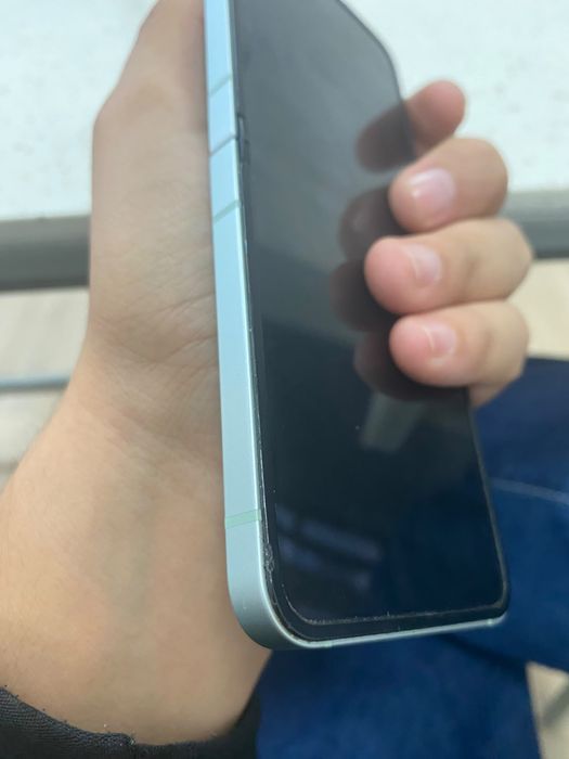 Samsung Z Flip 6