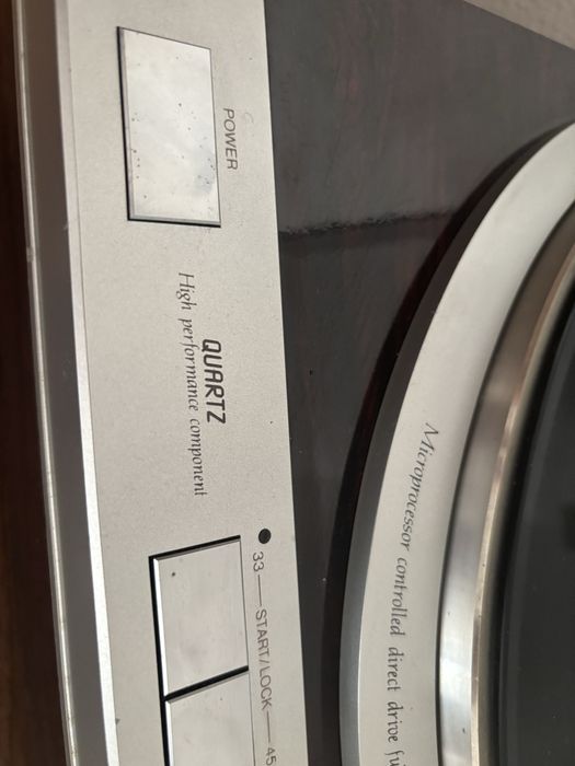 Denon DP 47F Pick -UP