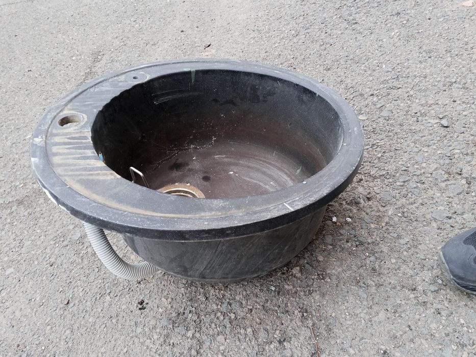 Продам раковину бу