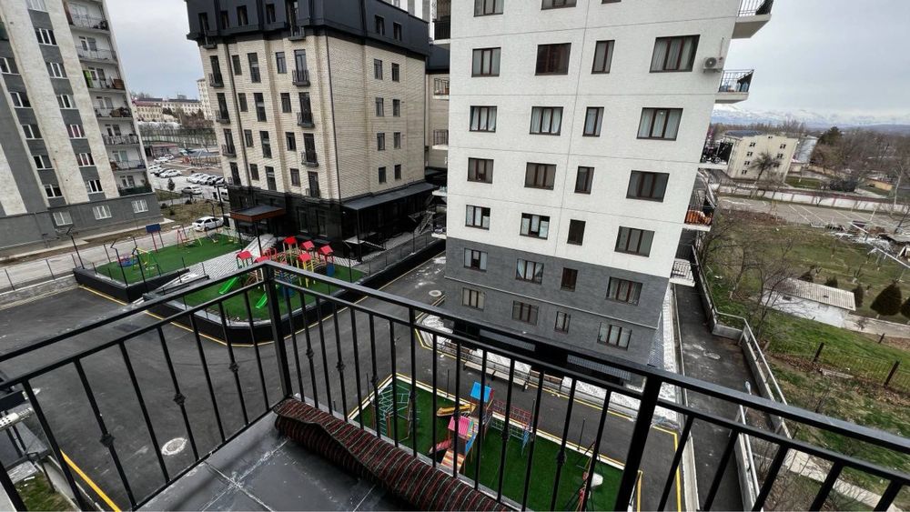 2х комнатная с мебелью и техникой в новостройке возле реки Чирчик!