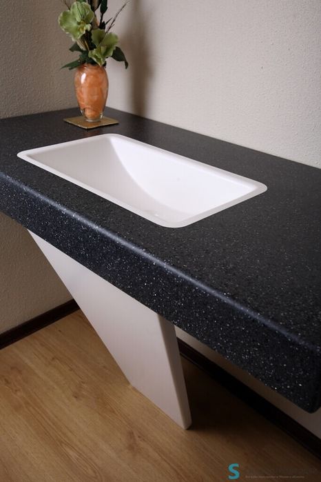 Столешницы из искусственного камня