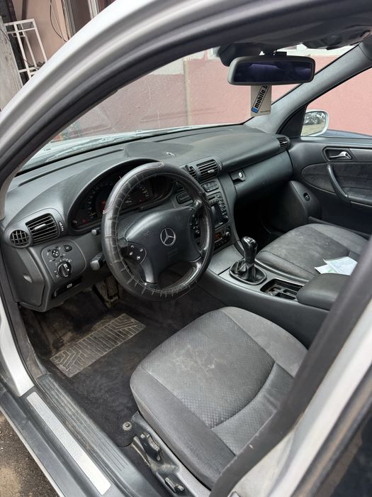 Мерцедес c220 w203 143кс НА ЧАСТИ