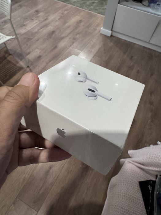 AirPods Pro 2 (Vietnam) продается