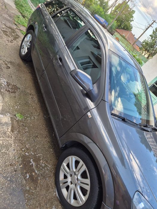 Vand Opel Astra 2009 cu instalatie GPL
