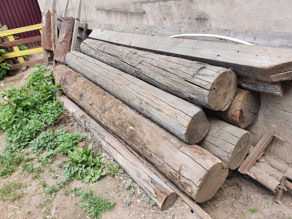 Брёвна разного диаметра