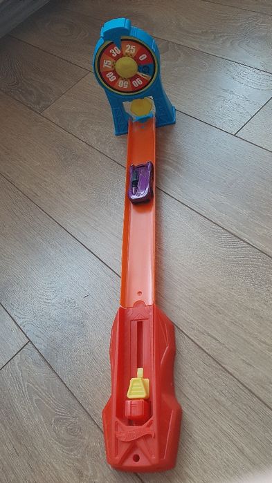 Рампа + 2 писти Hot weels - Хот уилс