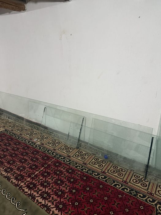 Ветринасини ойнаси калин 1 лик