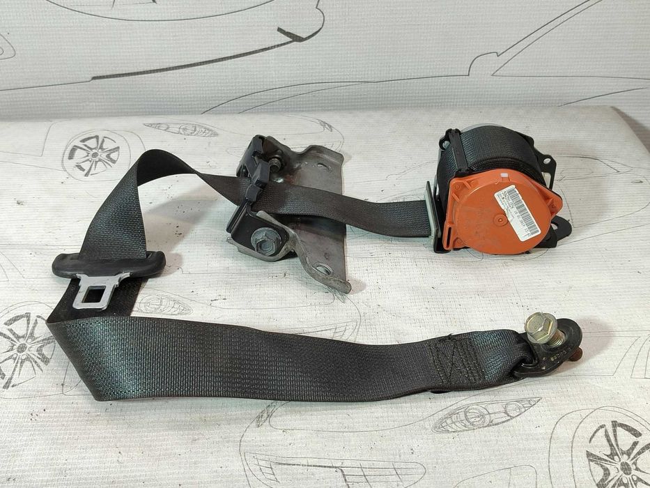 Centură siguranță spate centru Nissan Navara NP300 D23 2015-2023 2017 2.3 dCi 120kW Cod OEM: 888544KJ0A, 1034320 (5G3)
