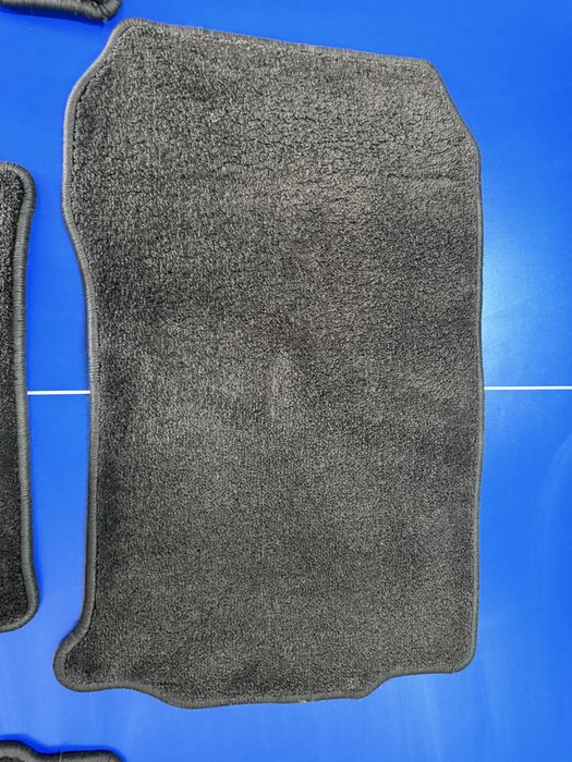 Полики на Land Cruiser Prado 150