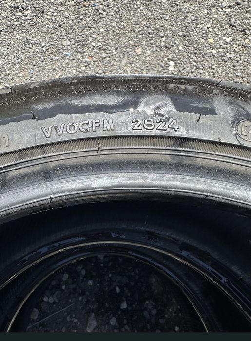 Anvelope tesla model 3  235/45R18 bridgestone