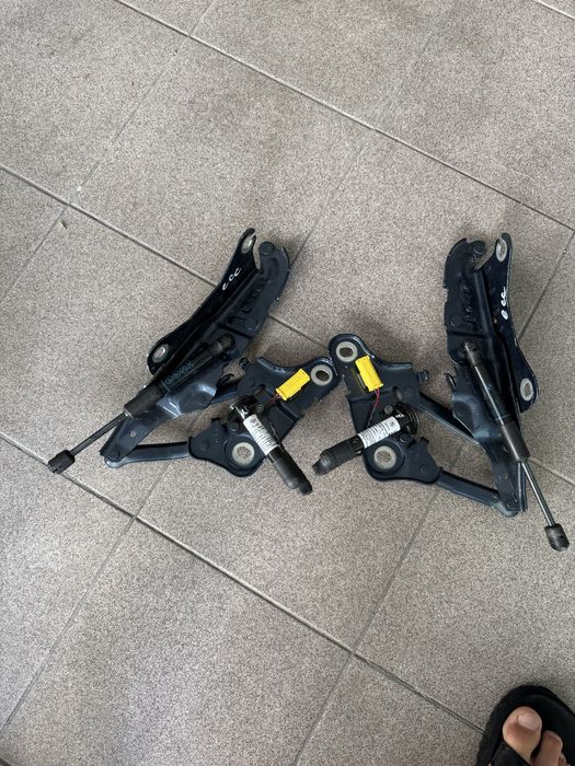 balamale capota  bmw  x3 g45, capse pitotehnice stanga /dreapta