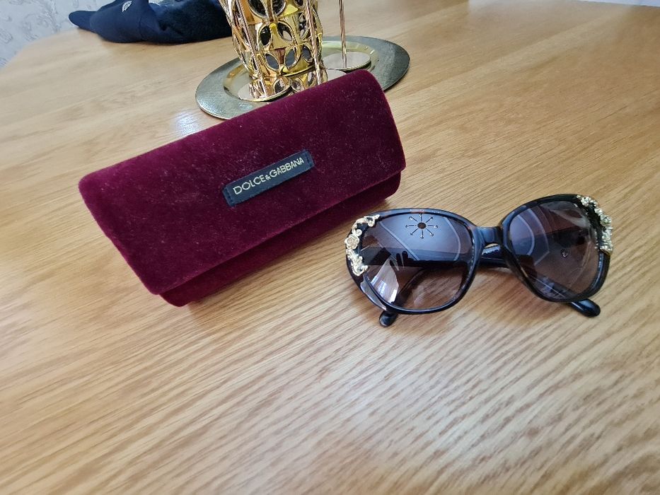 Женские  солнцезащитные очки Dolce &Gabbana оригинал.
