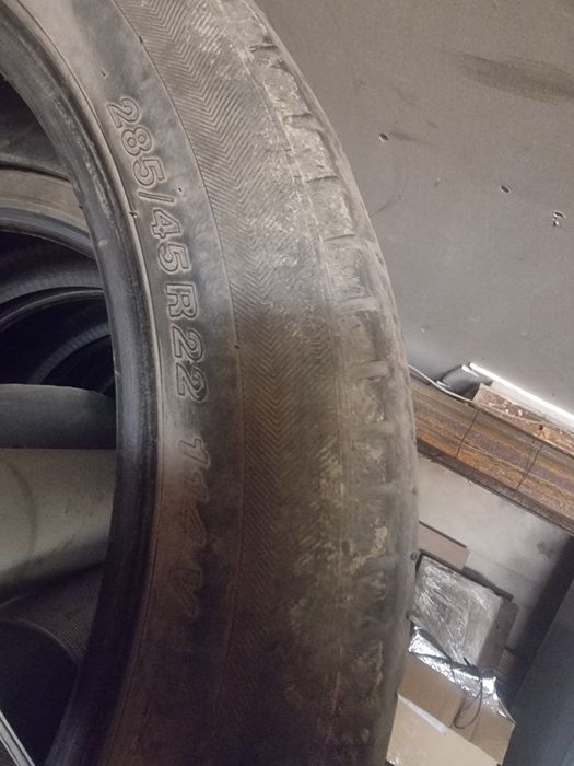 Шины 285/45/22 летнее