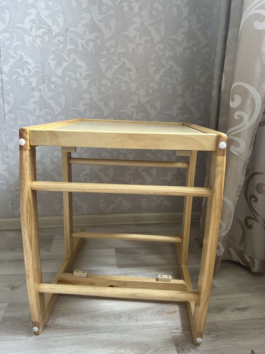 Детский стол для кормления новый