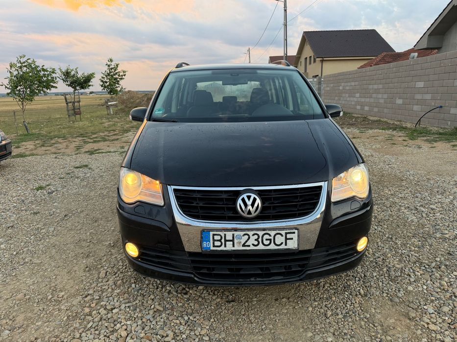 VOLKSWAGEN Touran 2009 — imagine 5