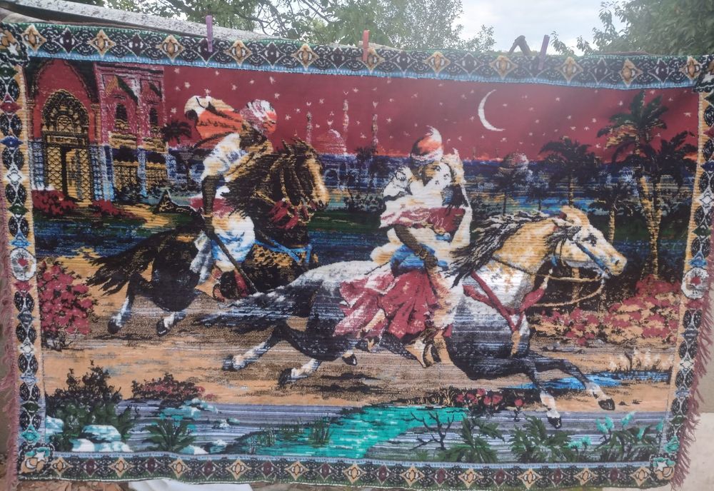 Vand carpeta veche "Rapirea din Serai"