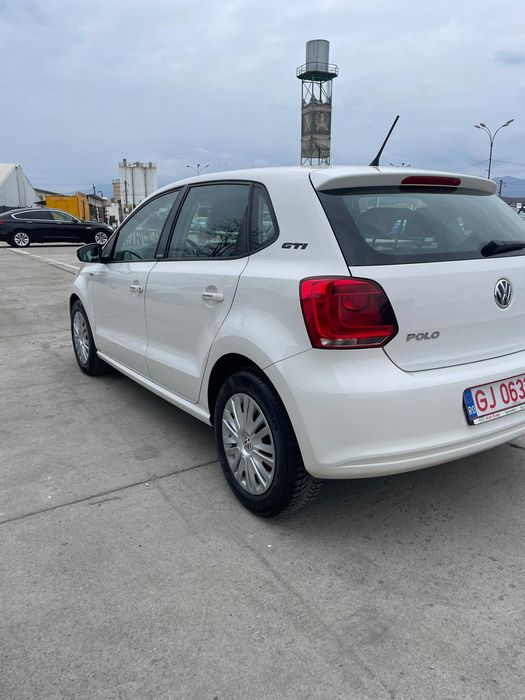 Volkswagen Polo.12 M P I