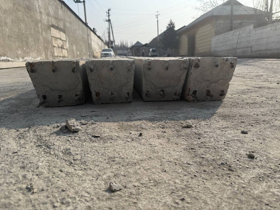 CB-95, CB-105, CB-110. Beton stolbalar. Oporalar. Железабетонные опоры