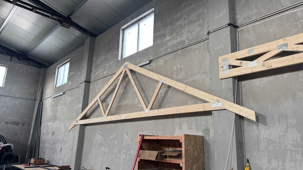 Structuri Acoperiș Prefabricate Lemn C24, Tehnologie MiTek, Case, Hale