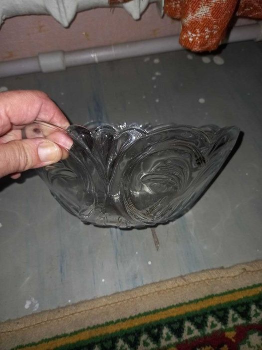 Продам стеклянные вазы для торжественного стола