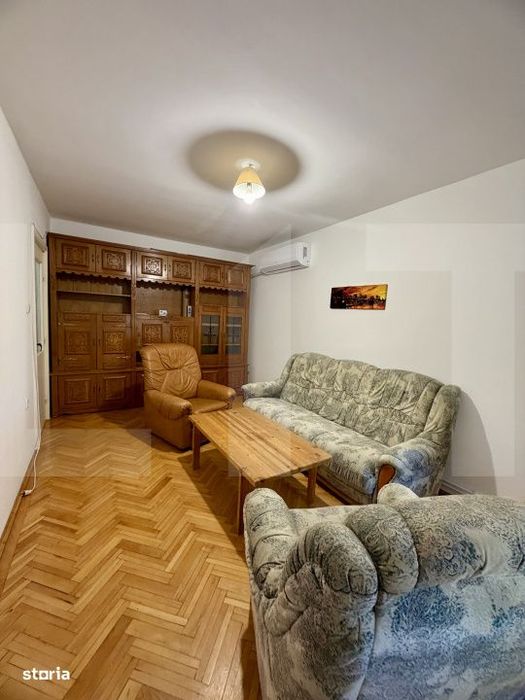Apartament 4 camere, Central