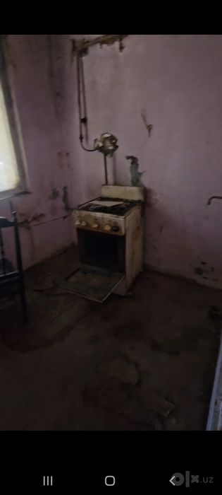 2/1/4 Юнус абад Сампи. Площадь 46м². Без ремонта. Зеркалка