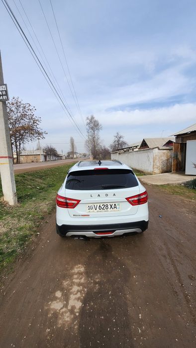 Lada vesta black edition