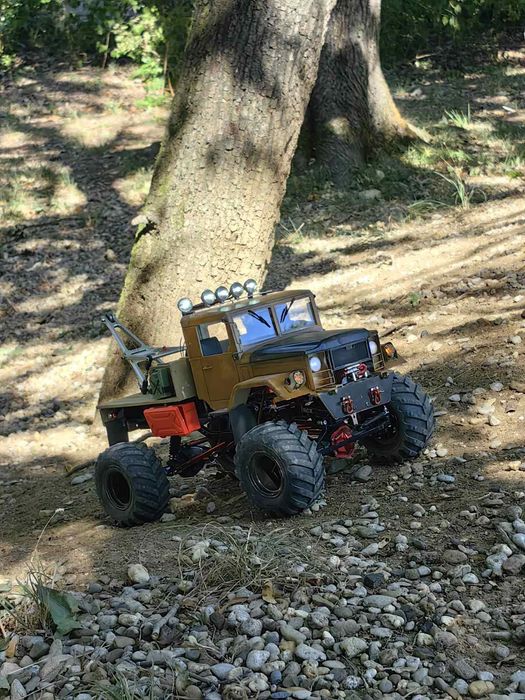 Rc crawler катерач