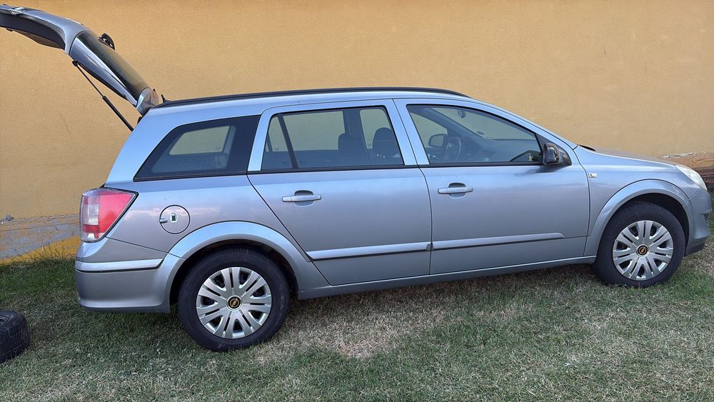 Vând schimb Opel astra h cu atv