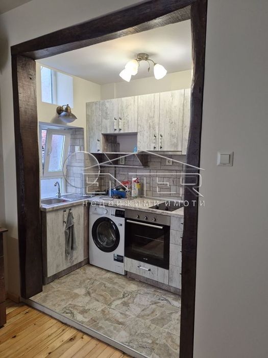 Дава се под наем Едностаен апартамент в Варна, Център - 40 кв.м за 328.95 € - Снимка #4