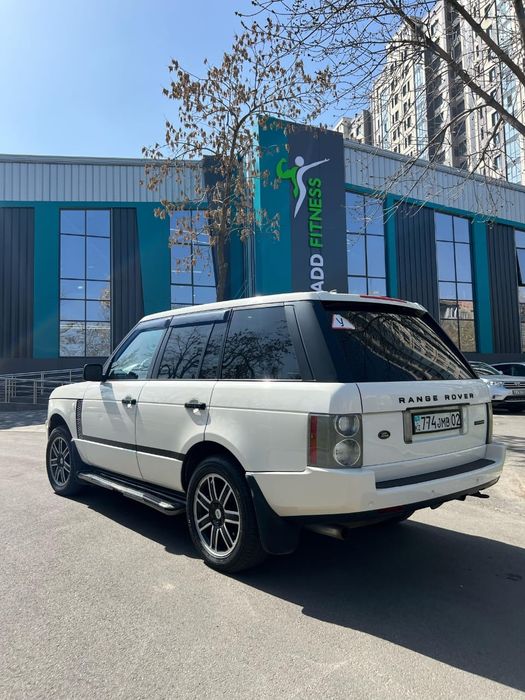 Продаю Land Rover Range Rover 2008 года