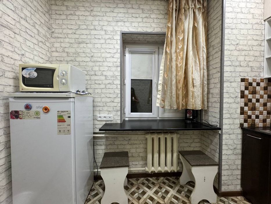 Продается рисовый фитрат 1-переделанная 2х /3/5 с ремонтом мебелью