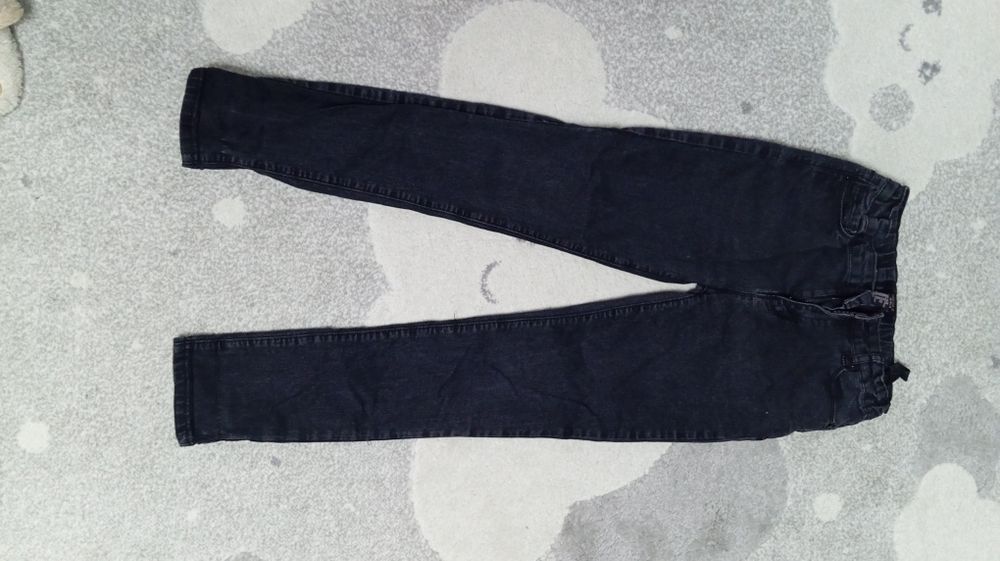 Джинсы FOREVER 21, на 12-14 лет