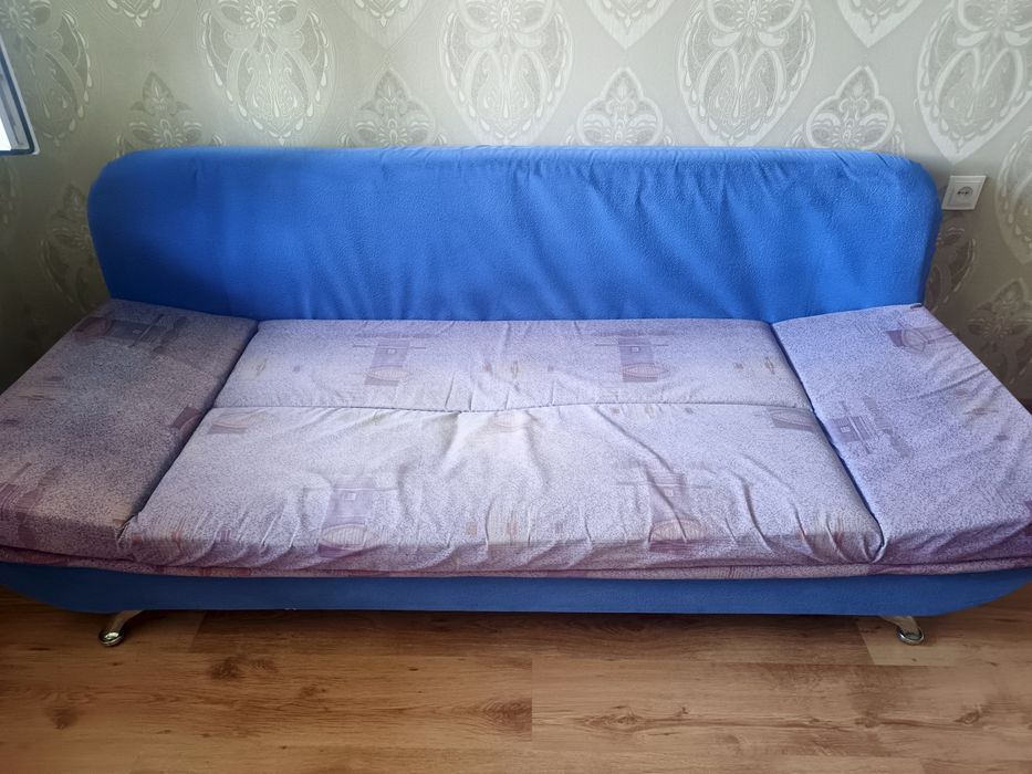 Срочно продам диван тахта