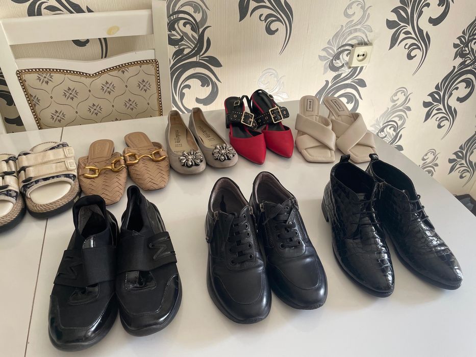 8 пар обуви отдам за 15.000тг