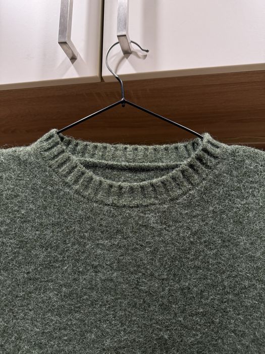 Свитер зеленый размер М