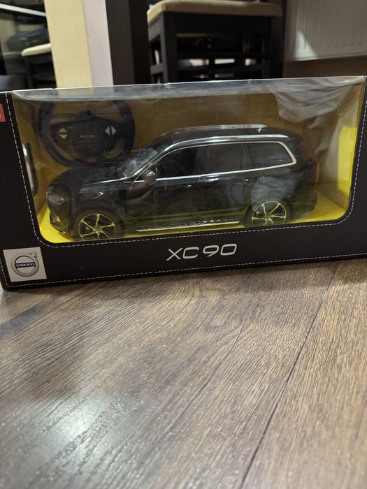 Кола с дистанционно управление Volvo XC90