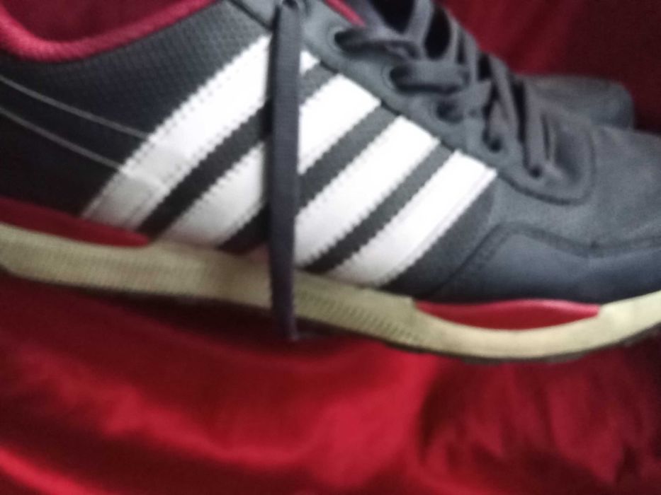 Маркови маратонки и обувки