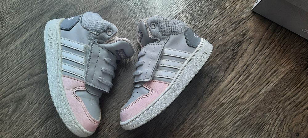 Маратонки Адидас