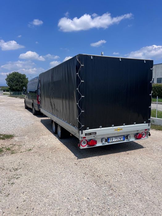 Remorca Humbaur 2 axe , cu prelata si obloane demontabile !