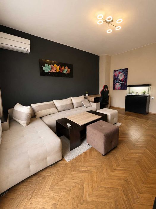 Дава се под наем Тристаен апартамент в Варна, Базар Левски - 68 кв.м за 550 € - Снимка #6