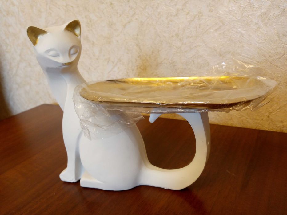 «Недорого» Новая статуэтка кошка с подставкой для вещей