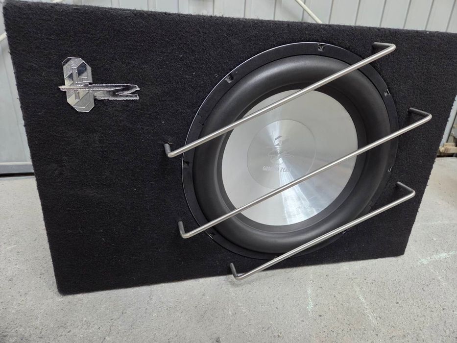 Бас Каса 15" Ground Zero GZNW 2500 RMS